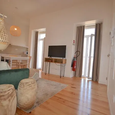 Try Mouraria * Лісабон