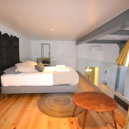 Апартаменти Try Mouraria Лісабон